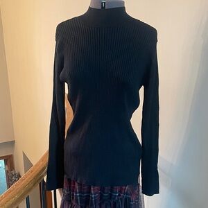 Ribbed Black Lightweight Sweater XL